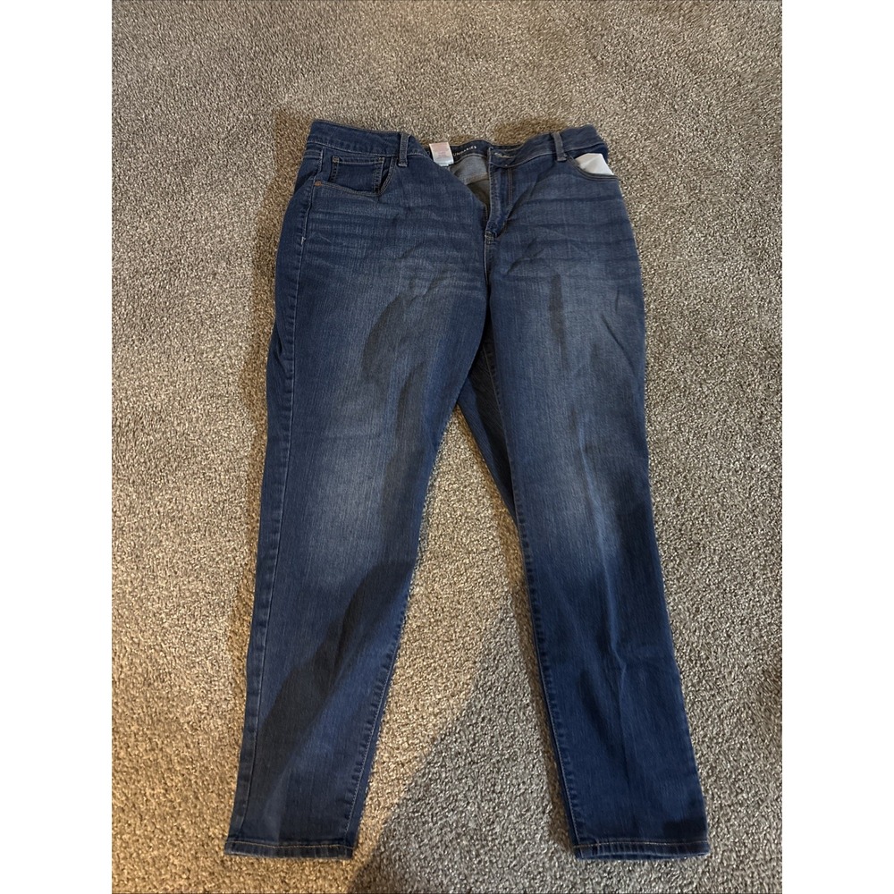 Womens Medium Wash NoBo Jeans Size‎ 17